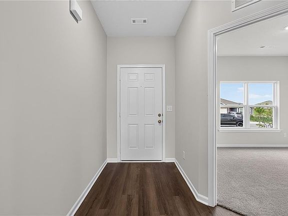 4th image of 7908 SE 5th St