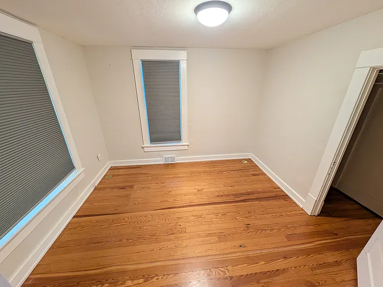 227 Park St — Photo 15