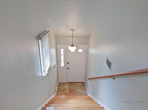4th image of 1217 Gulfstream Pkwy