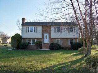 247 Nichols Manor Dr, Stevensville, MD 21666