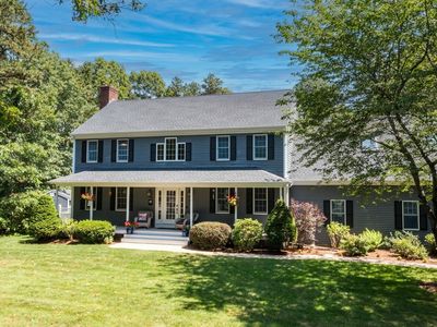 16 Blueberry Ln, Dartmouth, MA, 02747