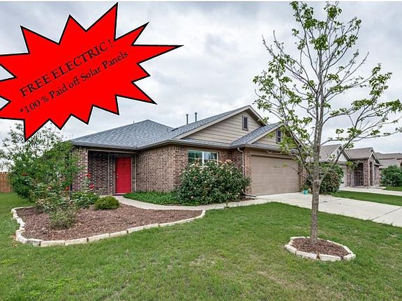 3rd image of 2909 Centrum Dr