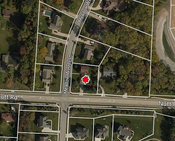 2nd image of 9666 Meadow Woods Ln