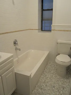 Rented by City Connections Realty | media 2