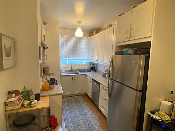 3rd image of 1441 Taylor St #201
