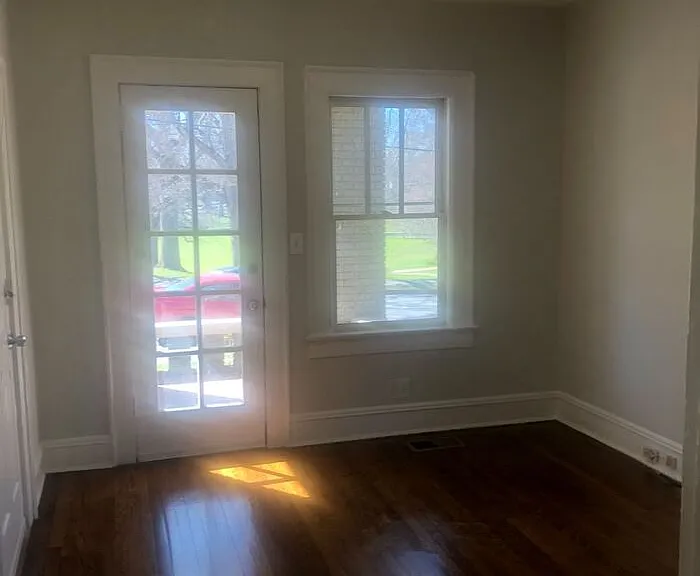 725 Catherine St SW #1 — Photo 6