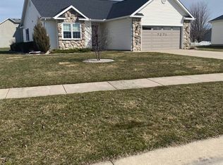 7271 Blake Dr, Bay City, MI 48706