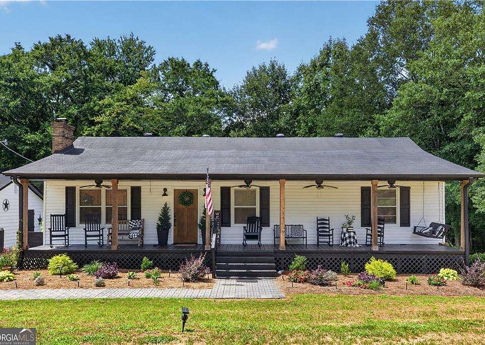 1st image of 303 Mountain View Rd