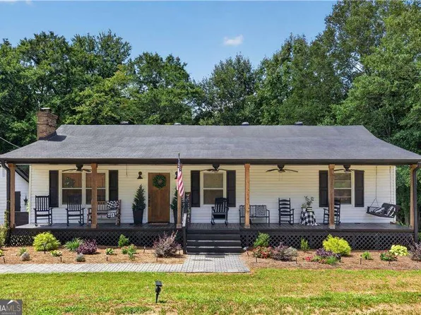 303 Mountain View Rd, Buchanan, GA 30113