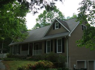 222 Cedar Ln, Toccoa, GA 30577