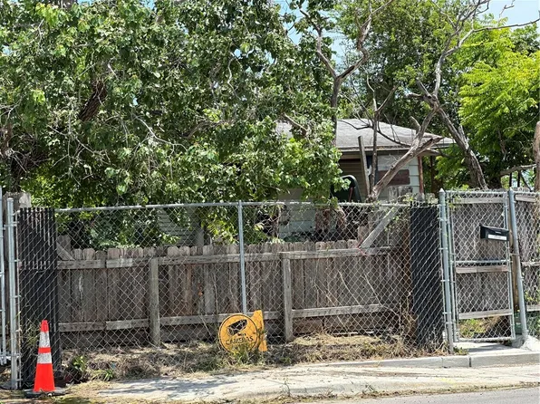 2502 Belton St, Corpus Christi, TX 78416