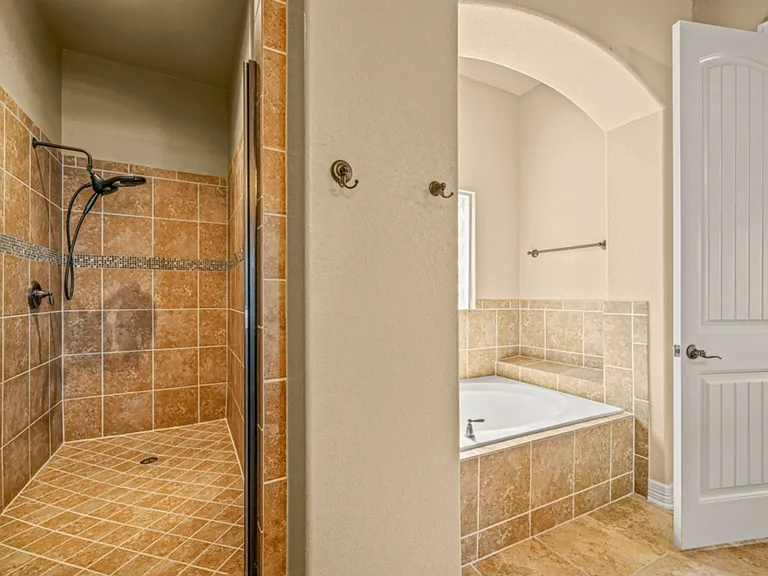 8219 High Noon Way — Photo 33
