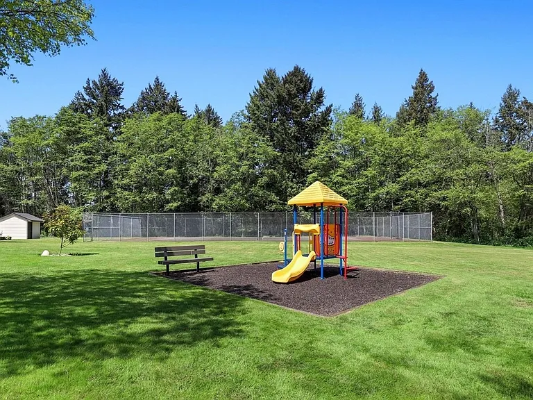 31500 33rd Pl SW #F102 — Photo 10