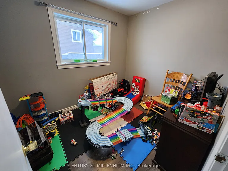 79 A Dawson Rd #MAIN — Photo 16