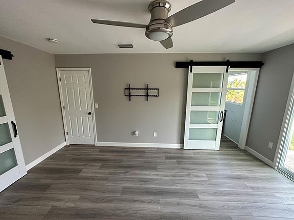 5th image of 2932 SW Birtle Ct