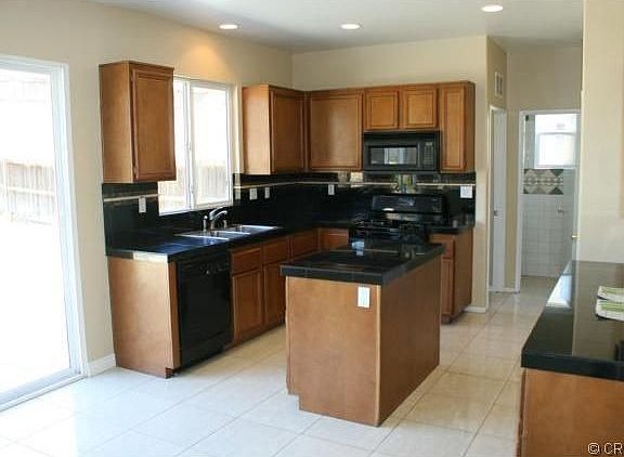 3rd image of 22418 Witchhazel Ave