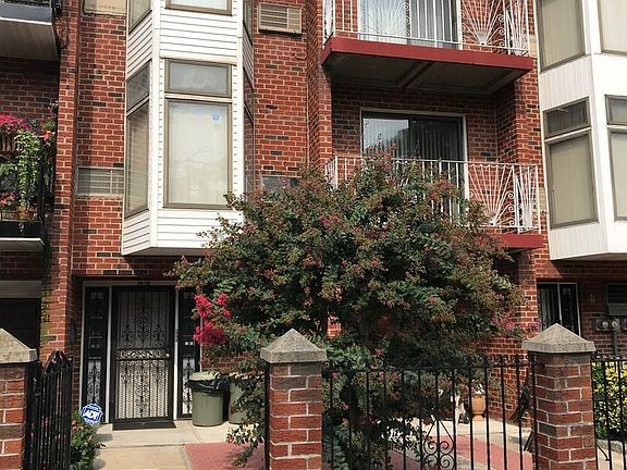 3rd image of 5042 44th St #1