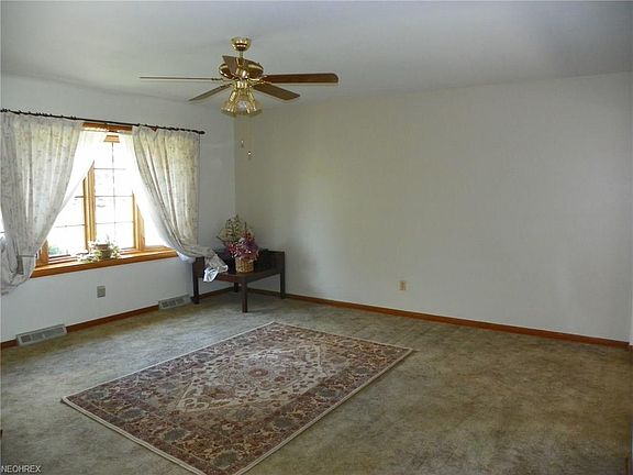 3rd image of 2882 Alda Pkwy