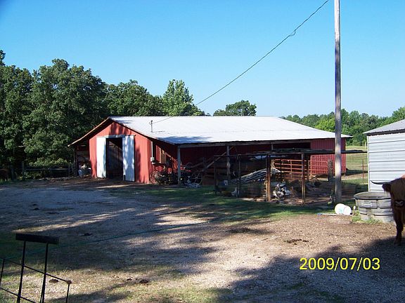 livestock barn