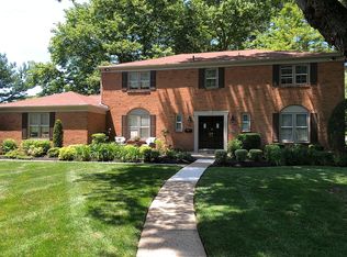 1428 Georgian Dr, Moorestown, NJ 08057