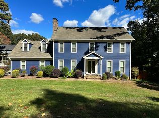 107 Stourbridge Cir, Cary, NC 27511