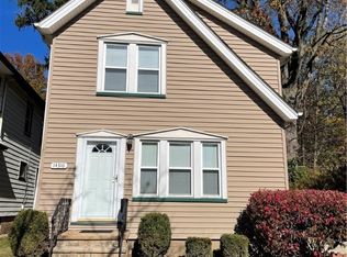 14316 Garfield Ave, Lakewood, OH