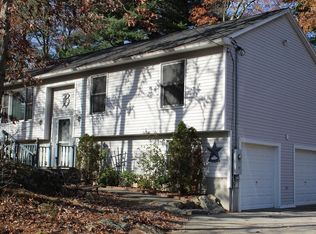 11 Campbell St, Webster, MA 01570