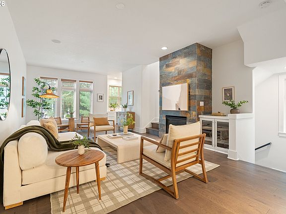 4th image of 5079 W Sunset Dr