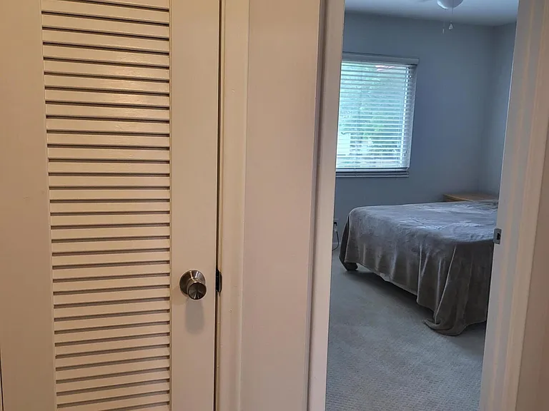 32 NE 20th Ct #4B — Photo 15