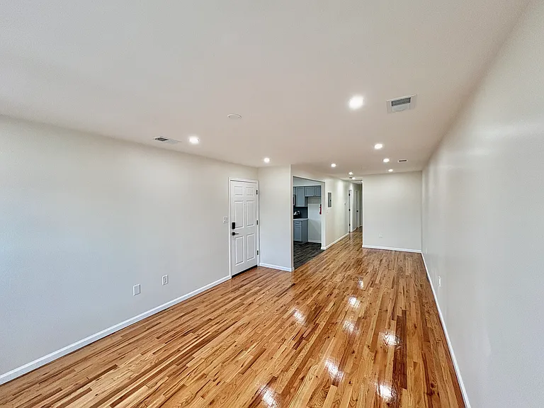 156 Ridgewood Ave #1 — Photo 37
