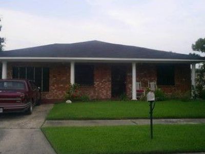 300 District Dr, Westwego, LA, 70094