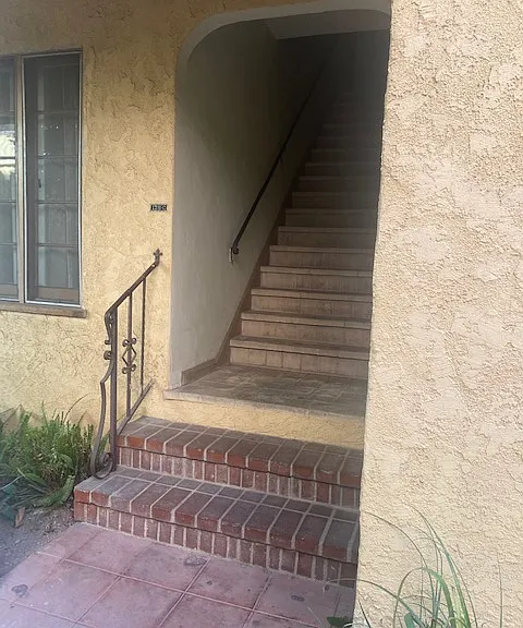 120 S Maple Dr #126C — Photo 25