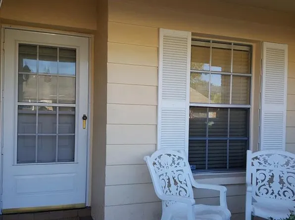 284 Rogers Ct, Safety Harbor, FL 34695