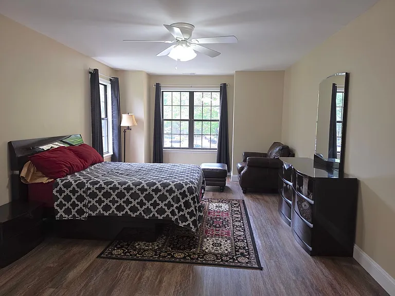 2708 Ridgefield Ct — Photo 11