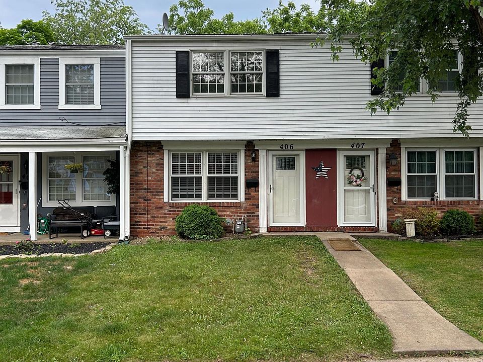 1st image of 406 Hickory Cir
