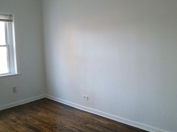 4th image of 826 N Lawndale Ave