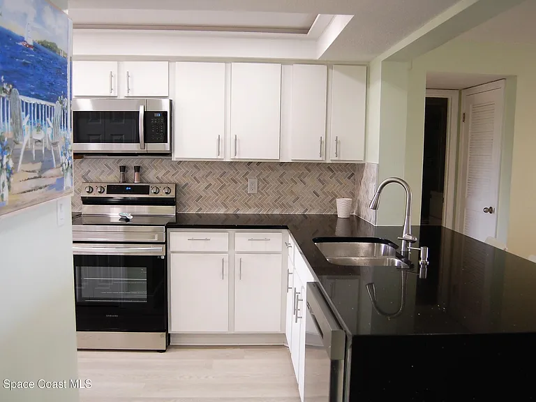 1860 N Atlantic Ave #B405 — Photo 6