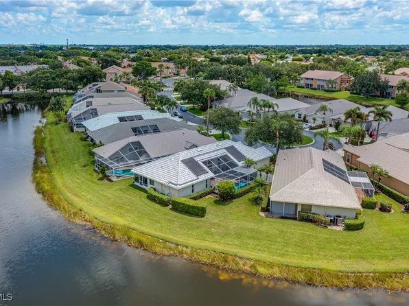 14850 Paradigm Ct, Fort Myers, FL 33919