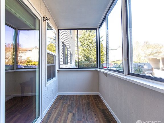 2nd image of 18606 52nd Avenue W #223