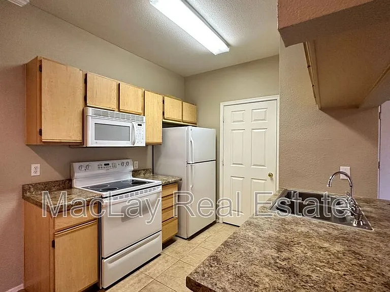 5345 E Van Buren St #171 — Photo 6