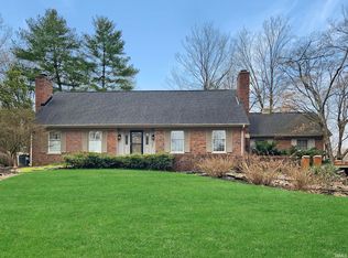 301 Stonegate Rd, Evansville, IN 47711