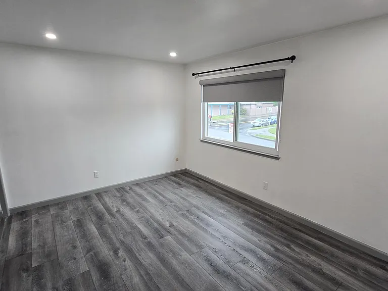 3081 Birmingham Dr — Photo 8