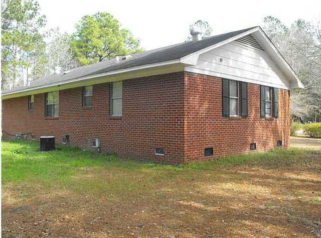 2nd image of 85 Sheldon Ct