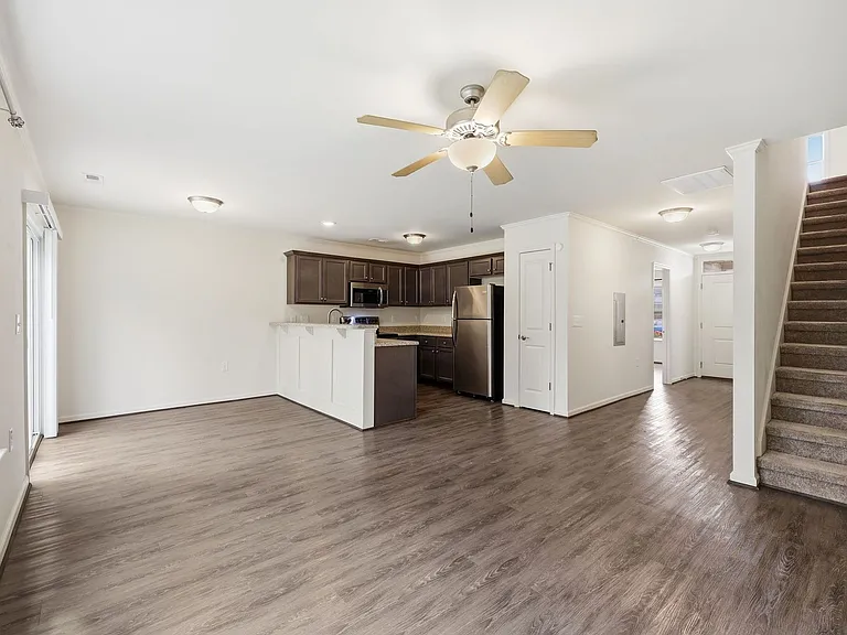 210 Boyington Place Rd — Photo 3