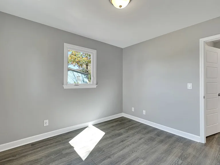 7108 Hicks Ct — Photo 22