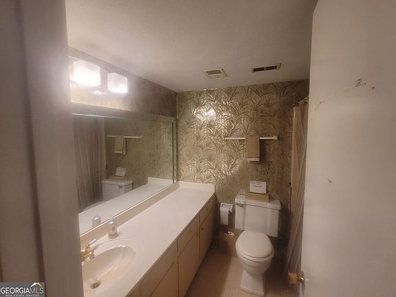 5th image of 3825 Lavista Rd APT T1