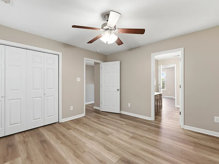 970 Vicar Ln — Photo 24