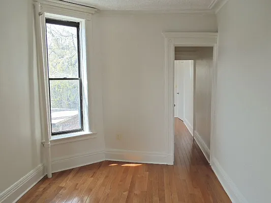 Rented by Marjorie Thompson, LREB | media 26