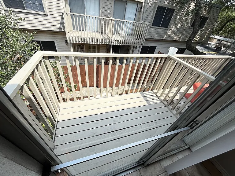 Le Montreaux Apartments — Photo 111