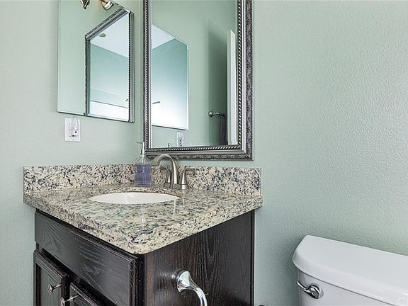 5th image of 38170 Spring Canyon Dr